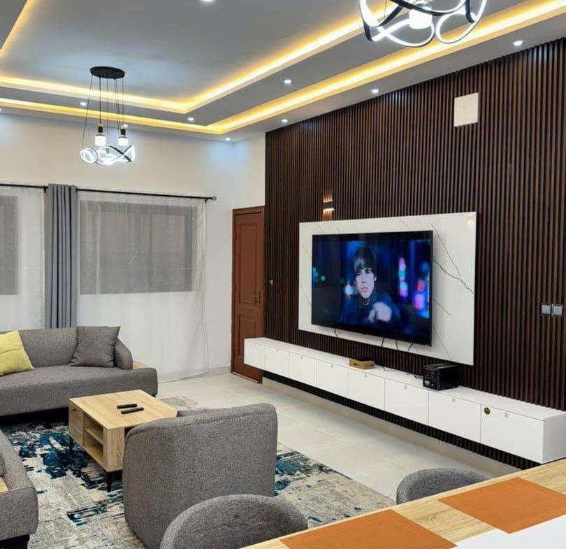 Appartement meublé 3 chambres avec vue mer à Fidjrossè Plage 4