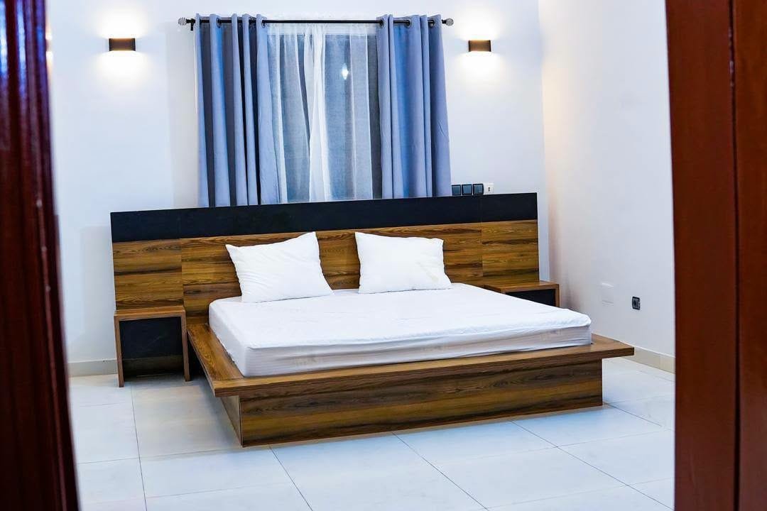 Appartement meublé 3 chambres avec vue mer à Fidjrossè Plage 8