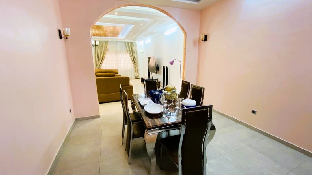 Appartement meublé 5 chambres à louer à Vêdoko 3