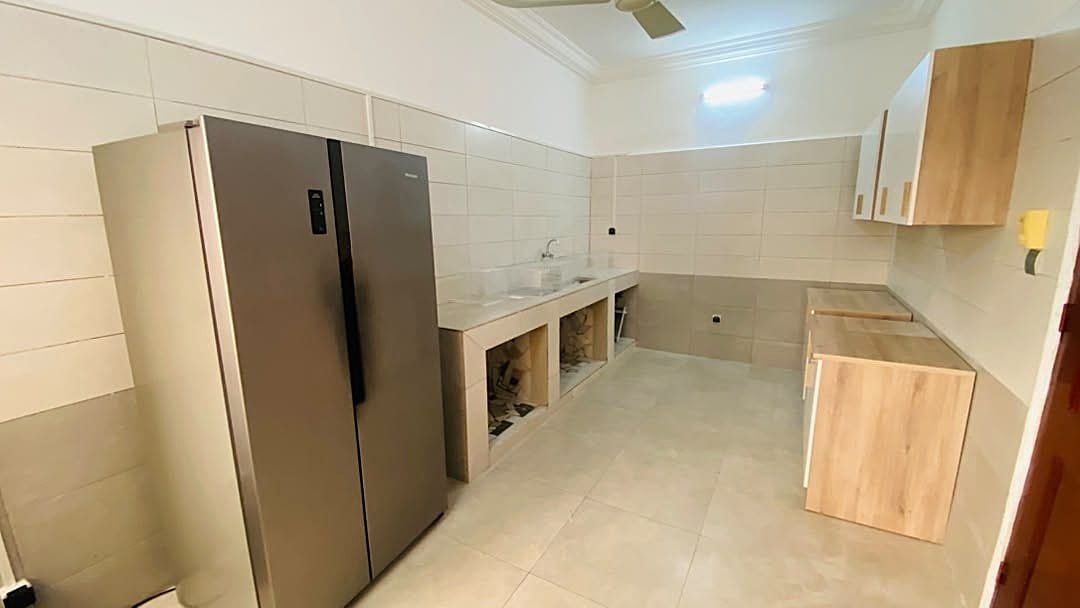 Appartement meublé 5 chambres à louer à Vêdoko 4