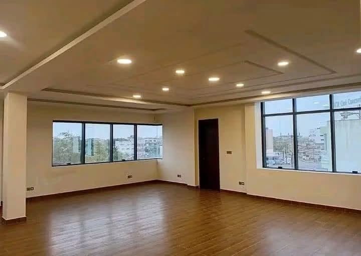 Bureaux et plateaux professionnels à louer à Akpakpa Ciné Concorde 2