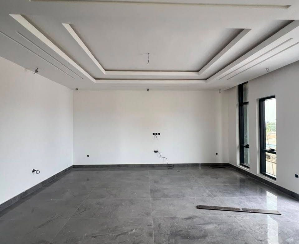 Bureaux professionnels à Maro Militaire Cotonou 10
