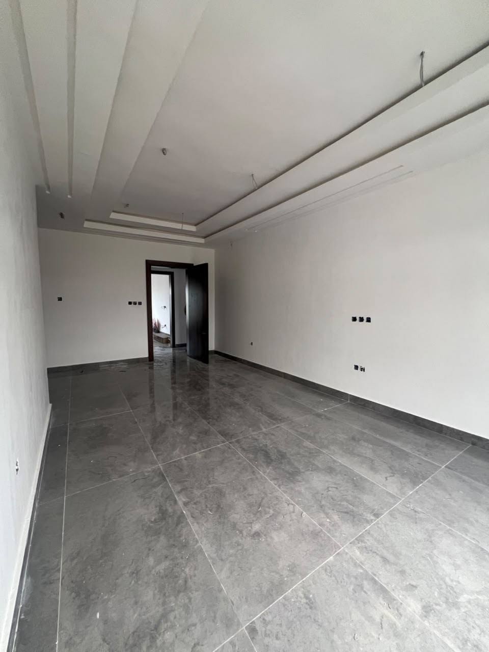 Bureaux professionnels à Maro Militaire Cotonou 12