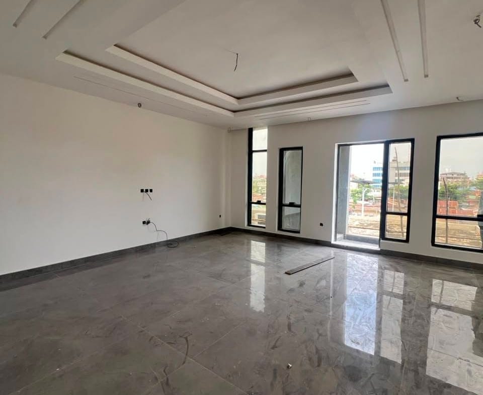 Bureaux professionnels à Maro Militaire Cotonou 4