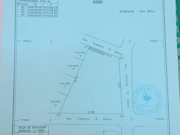 Domaine de 6 parcelles avec titre foncier à Calavi