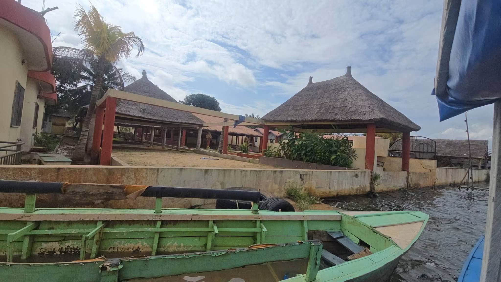 Domaine touristique au bord du lac Toho à Pahou Adovié 10