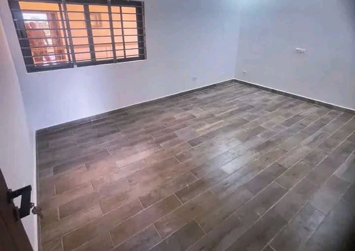 Ensemble de 4 villas duplex à Houéyiho 4