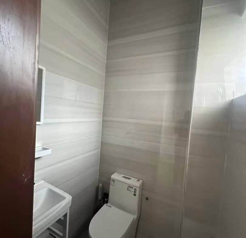 Local commercial de 60 m² à louer à Haie Vive 6