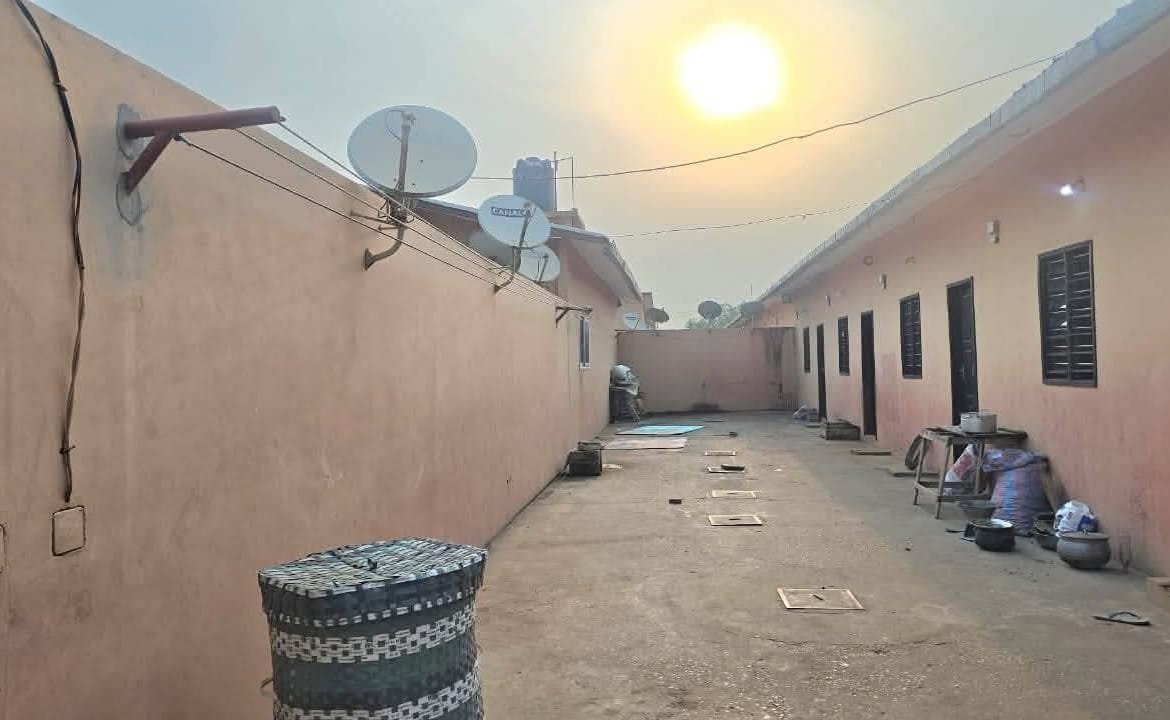 Maisons locatives à vendre à Togba Houéga 2