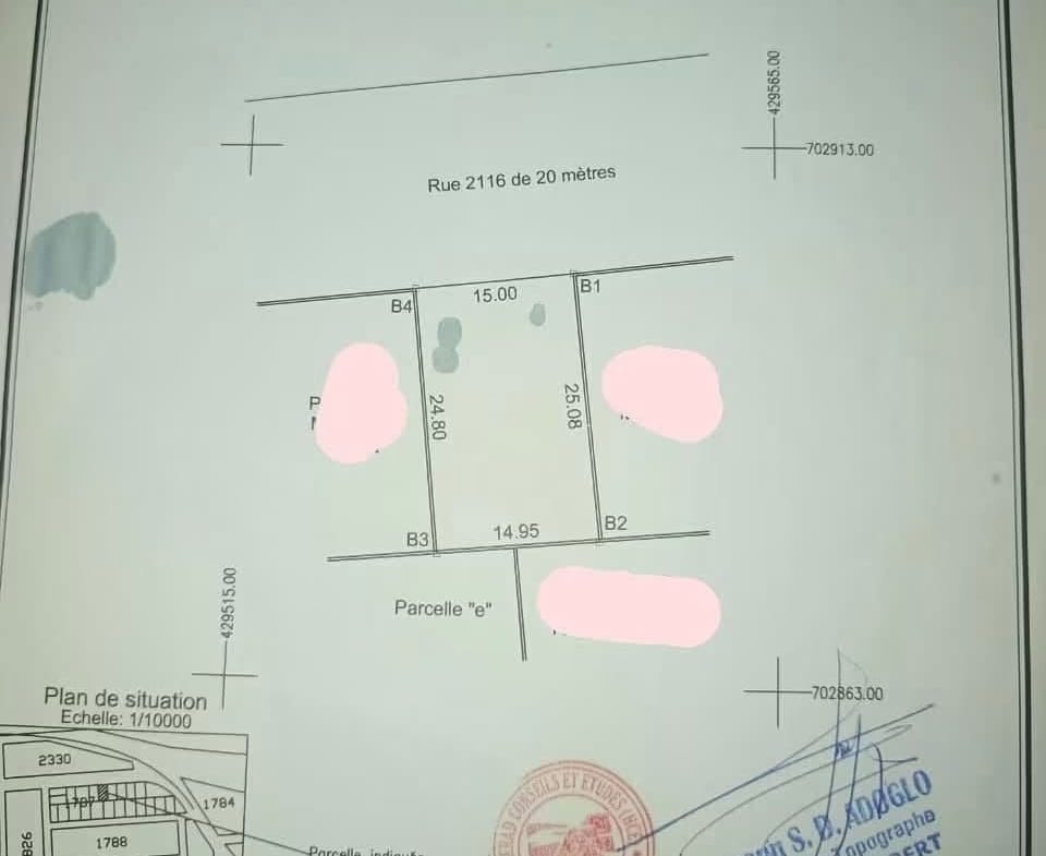 Parcelle clôturée à Fidjrossè Houénoussou