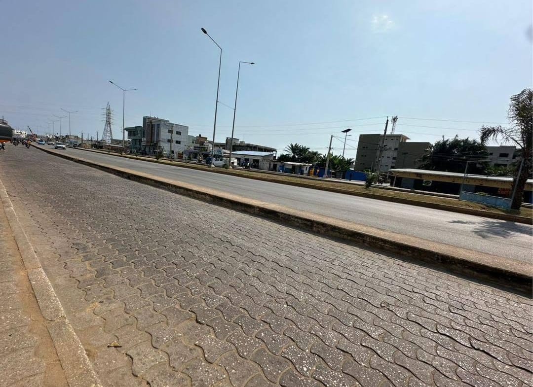 Terrain de 3 412 m² à Kouhounou Cotonou