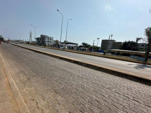 Terrain de 3 412 m² à Kouhounou Cotonou