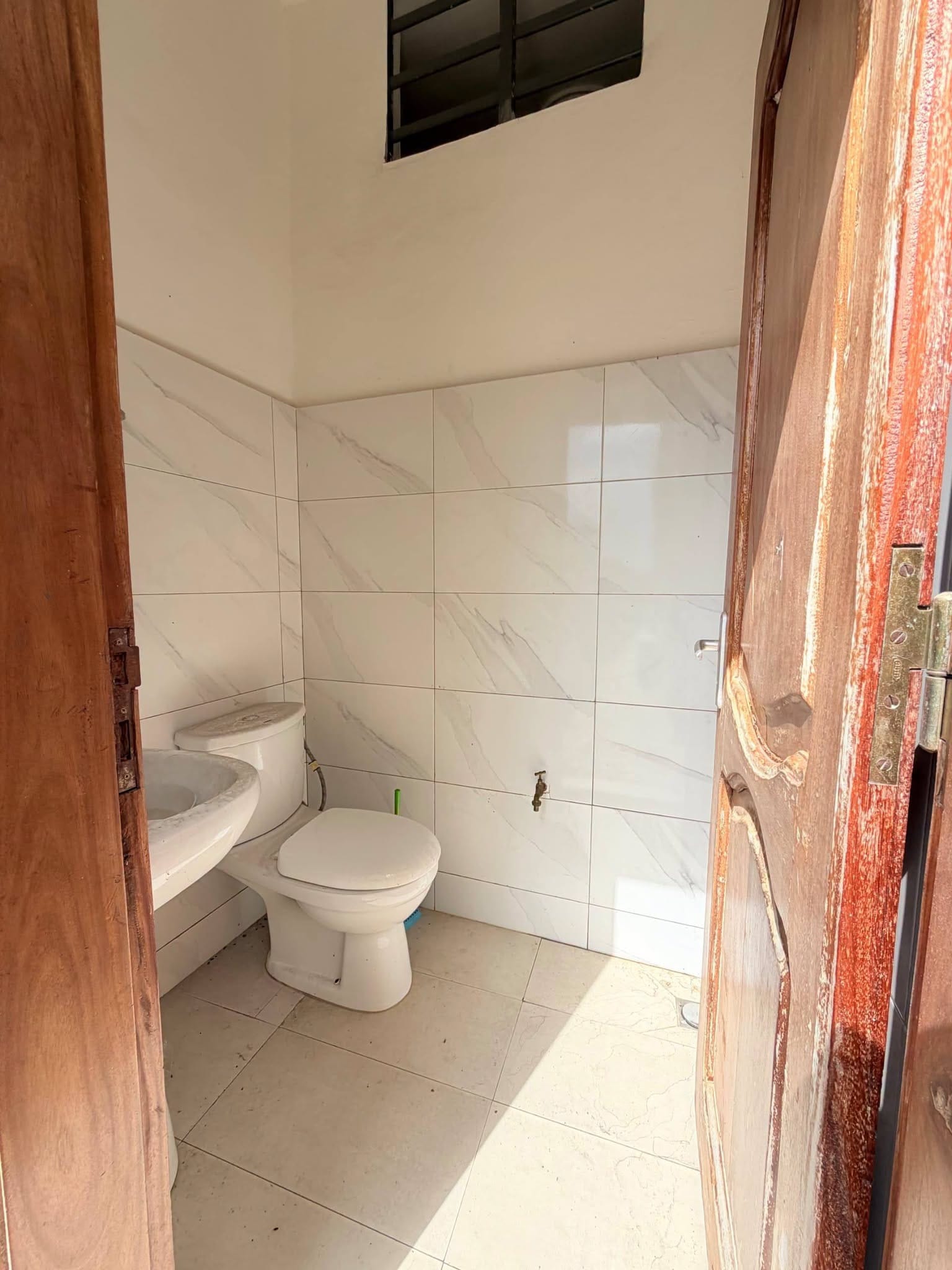 Villa 3 chambres à Fidjrossè Akogbato 15