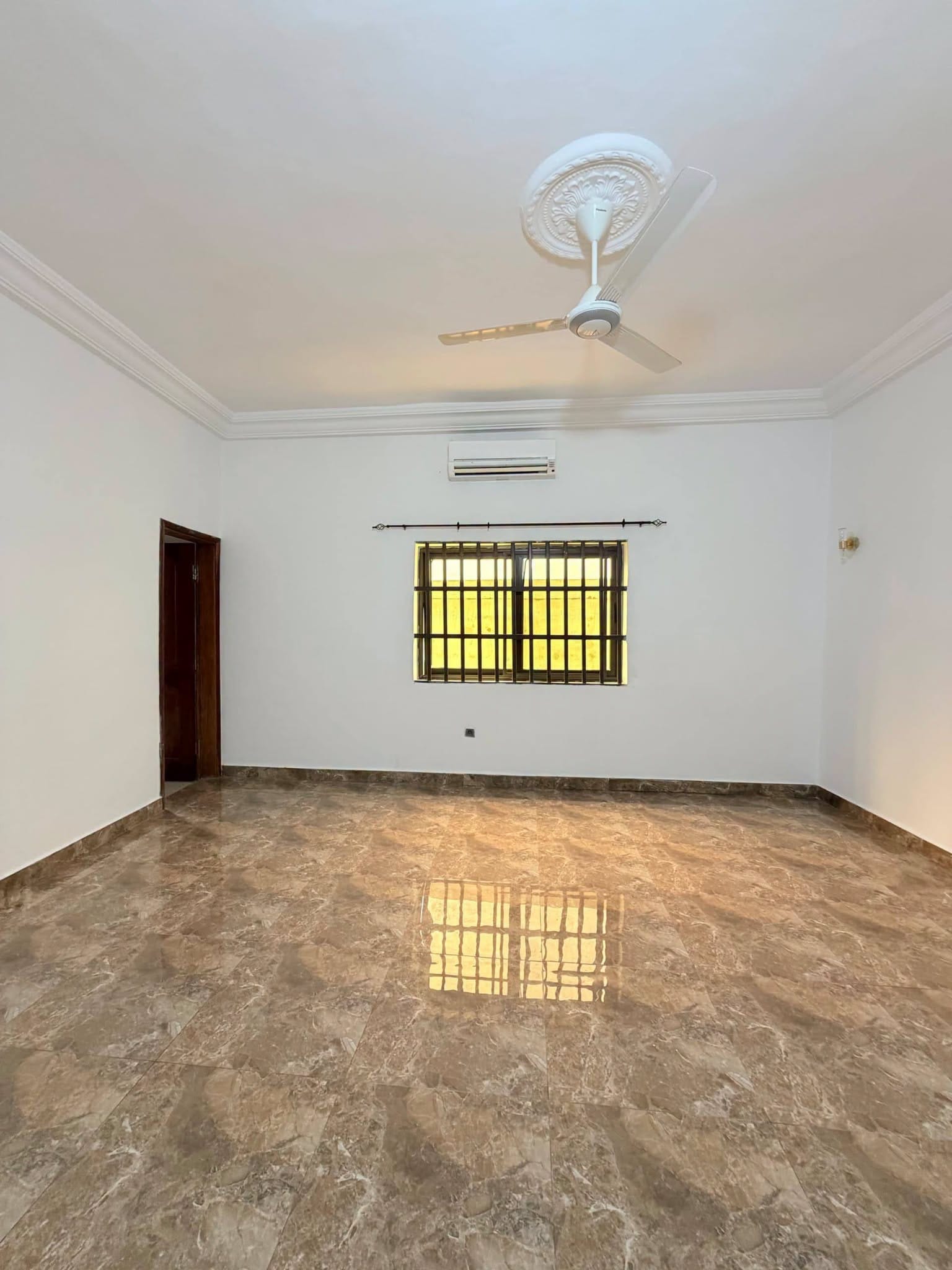 Villa 3 chambres à Fidjrossè Akogbato 17