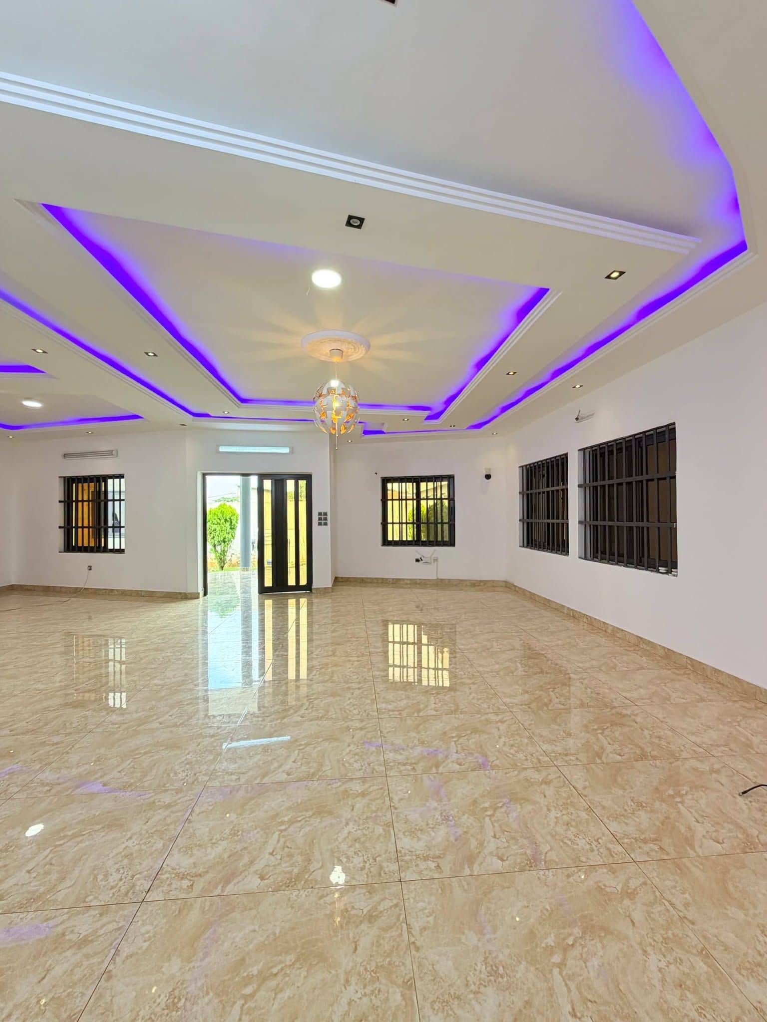 Villa 3 chambres à Fidjrossè Akogbato 4