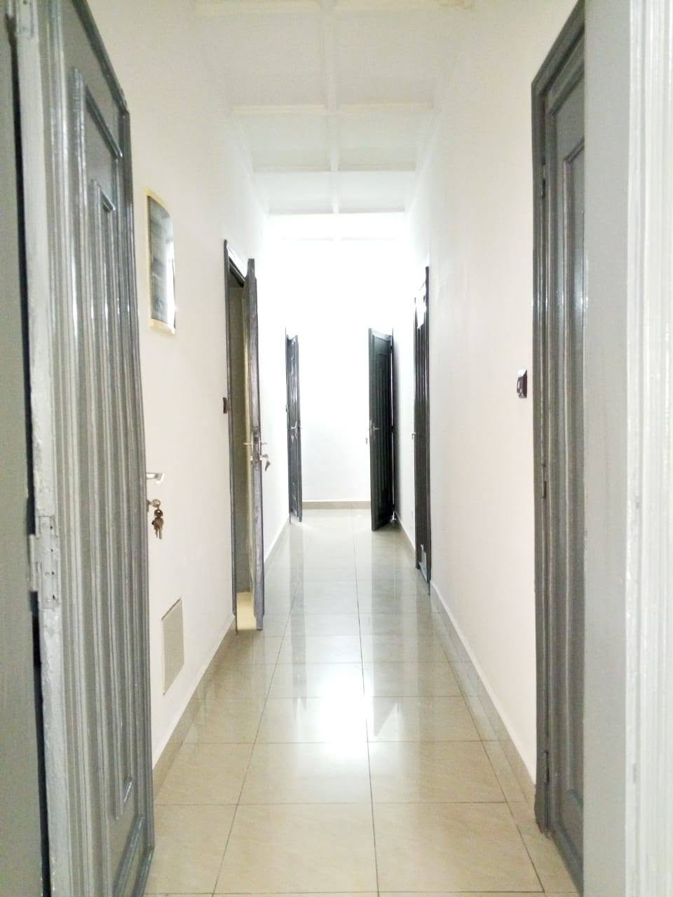 Villa 4 chambres à Camp Guézo 10 Villa 4 chambres à Camp Guézo 10
