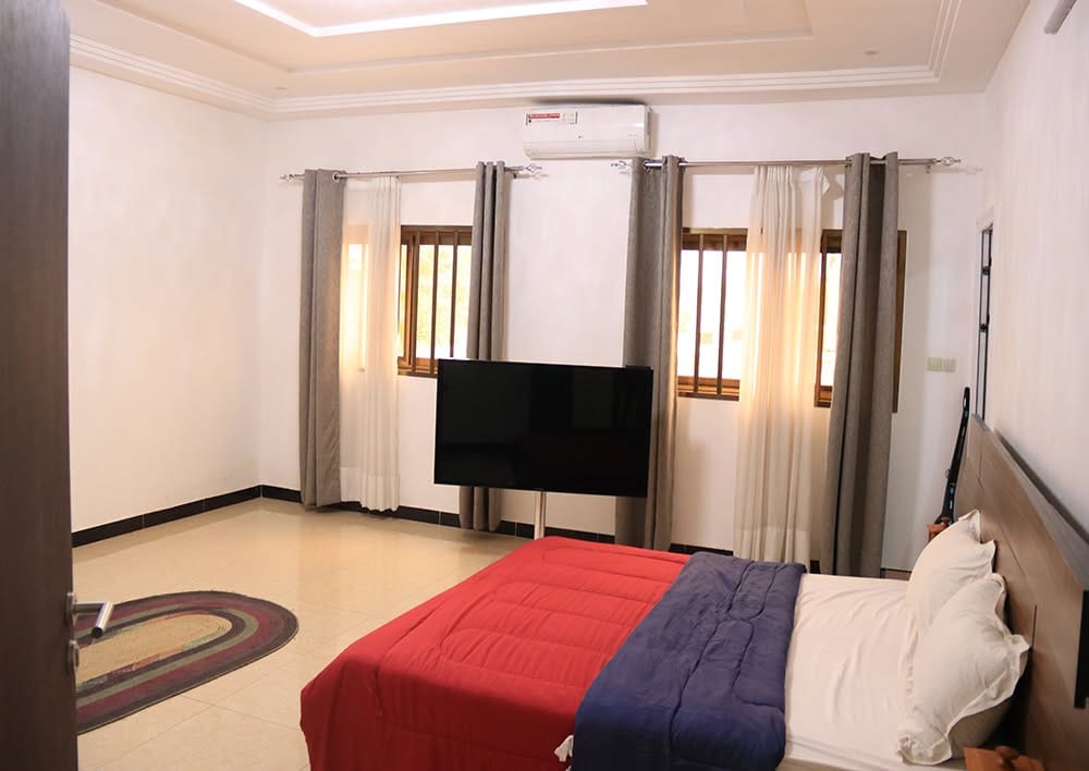 Villa avec piscine en bord de mer à Baguida Lomé 8