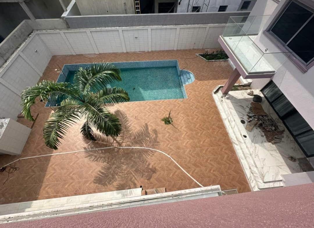 Villa de luxe avec piscine à Akpakpa CEN SAD 2