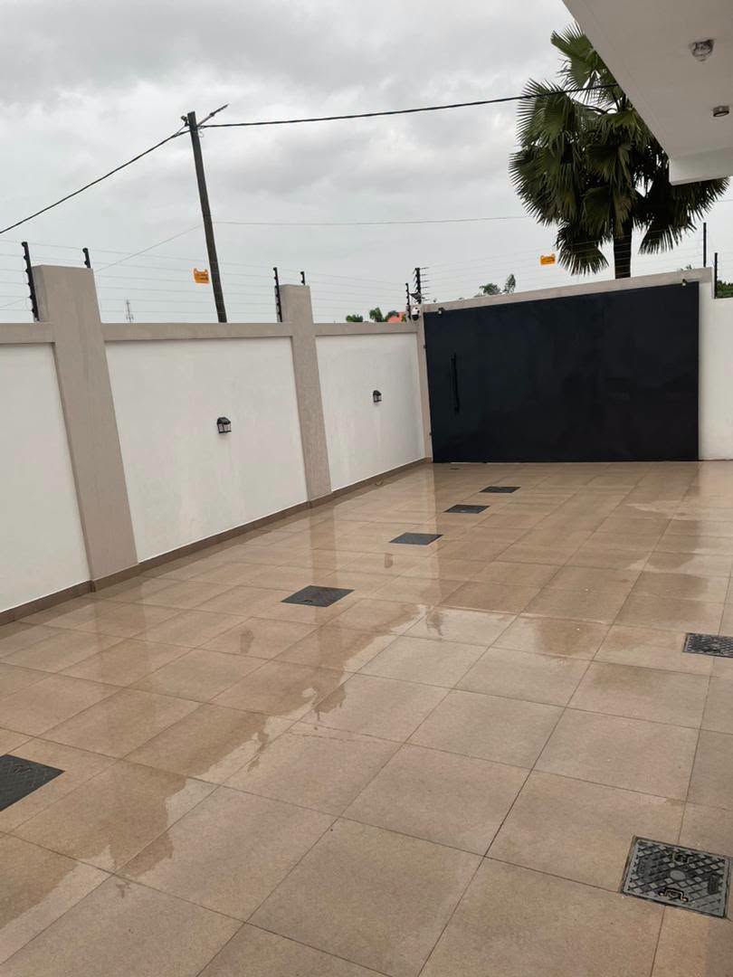 Villa de prestige avec piscine à Calavi Arconville 12