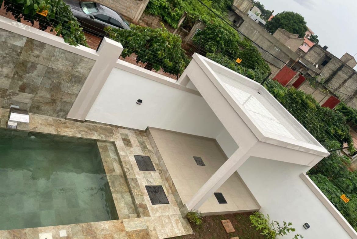 Villa de prestige avec piscine à Calavi Arconville 14
