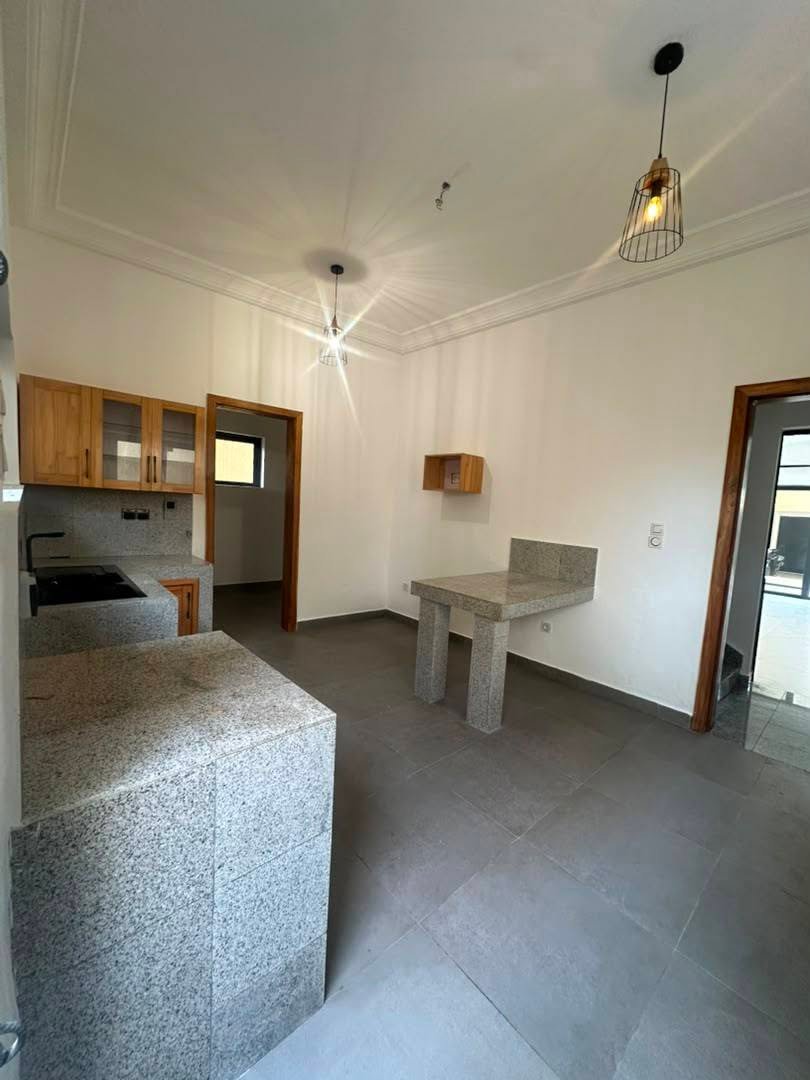 Villa duplex 4 chambres avec grande cour à Akpakpa Jak 9 Villa duplex 4 chambres avec grande cour à Akpakpa Jak 9
