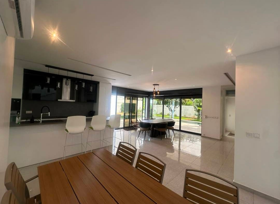 Villa meublée avec piscine à Akpakpa Jack 24