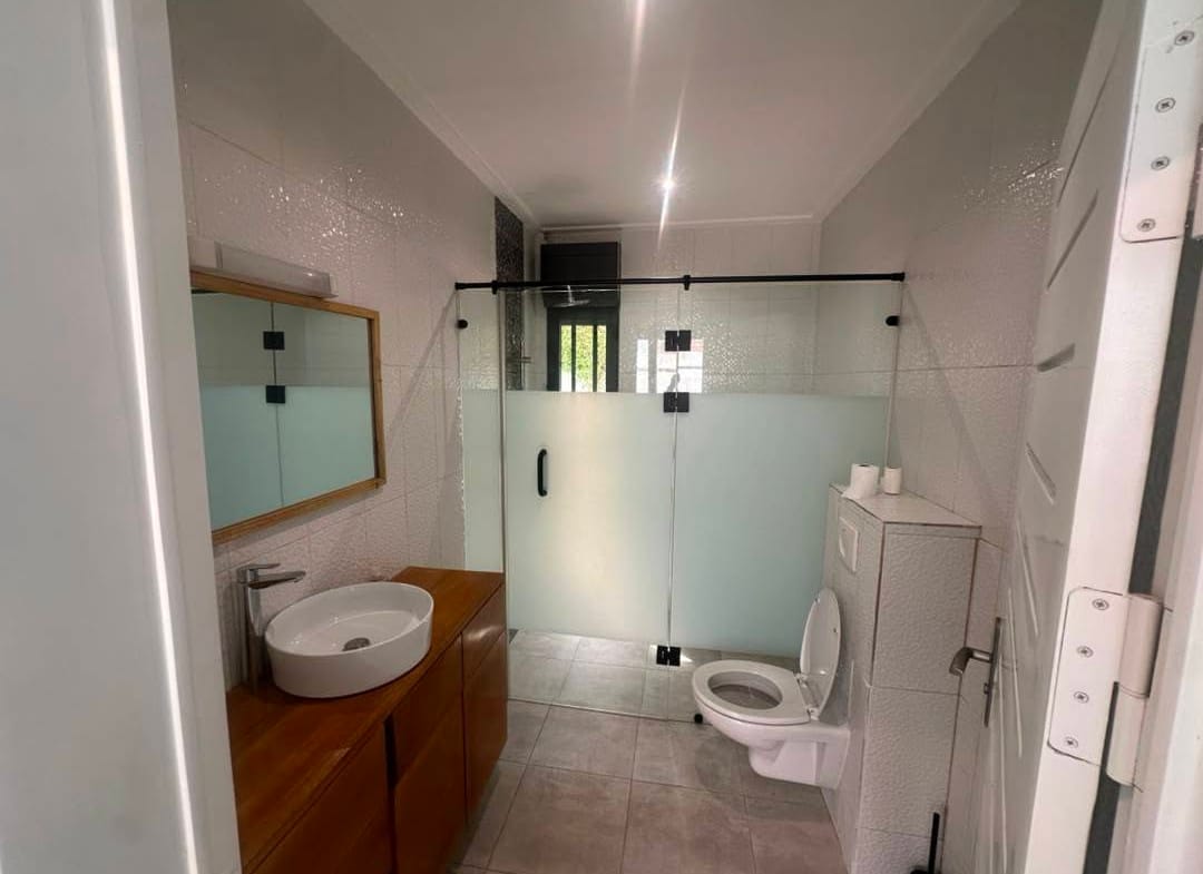 Villa meublée avec piscine à Akpakpa Jack 25