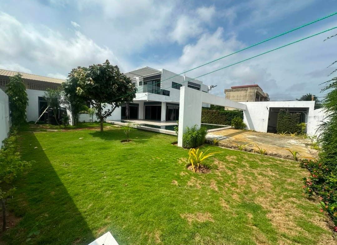 Villa meublée avec piscine à Akpakpa Jack 3