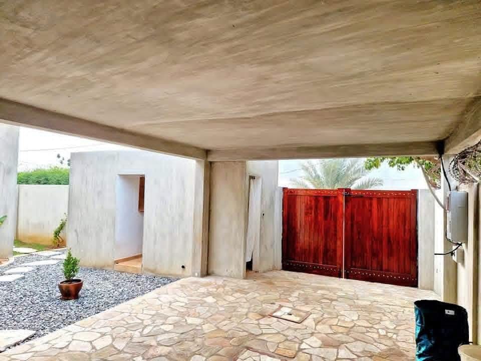 Villa meublée avec piscine à Calavi Zopah 15