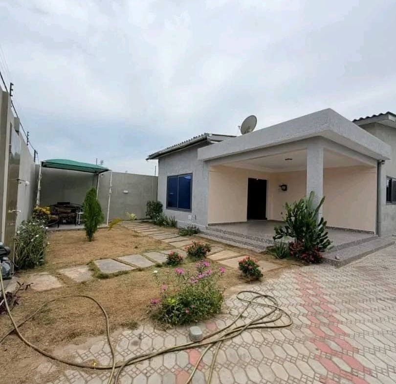 Villa moderne 3 chambres à louer à Fidjrossè Akogbato