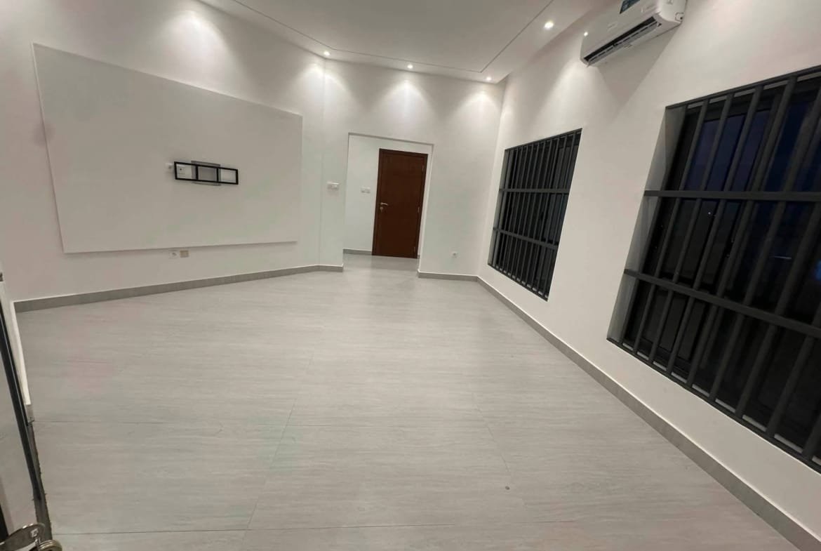 Appartement 3 chambres à louer Fidjrossè Plage 23