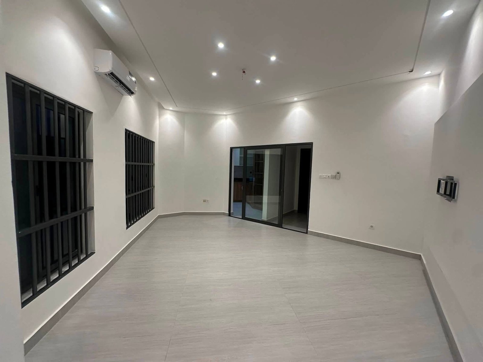 Appartement 3 chambres à louer Fidjrossè Plage 9