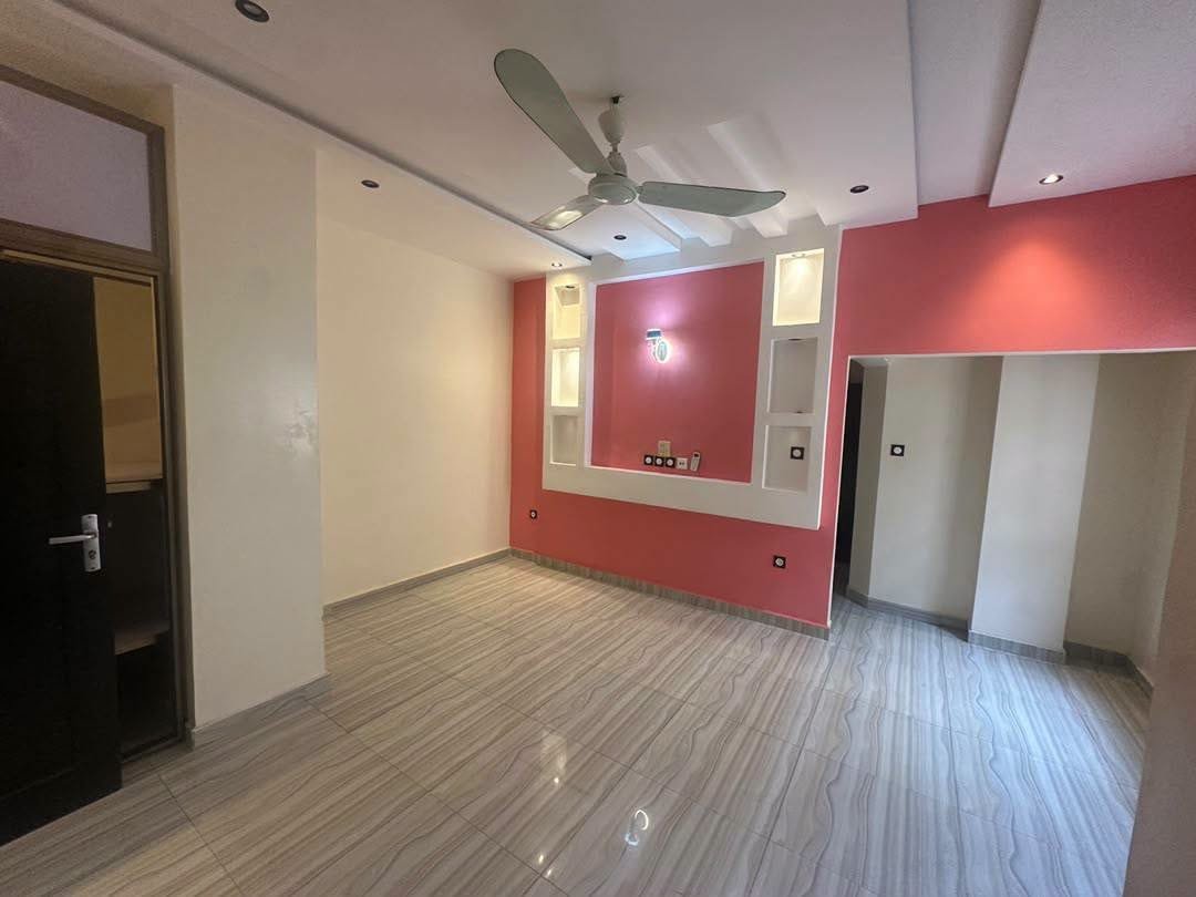 Appartement duplex avec piscine à louer à Fidjrossè Togbin Plage 7