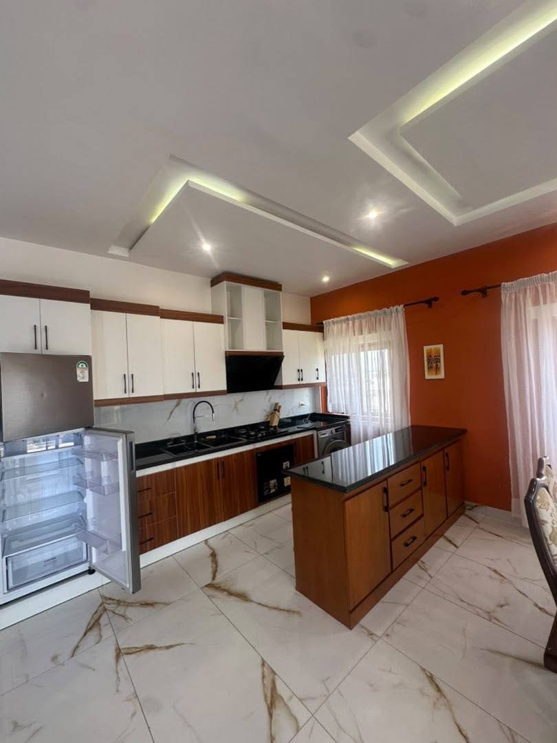 Appartement meublé 2 chambres à louer à Fidjrossè Plage avec piscine 12