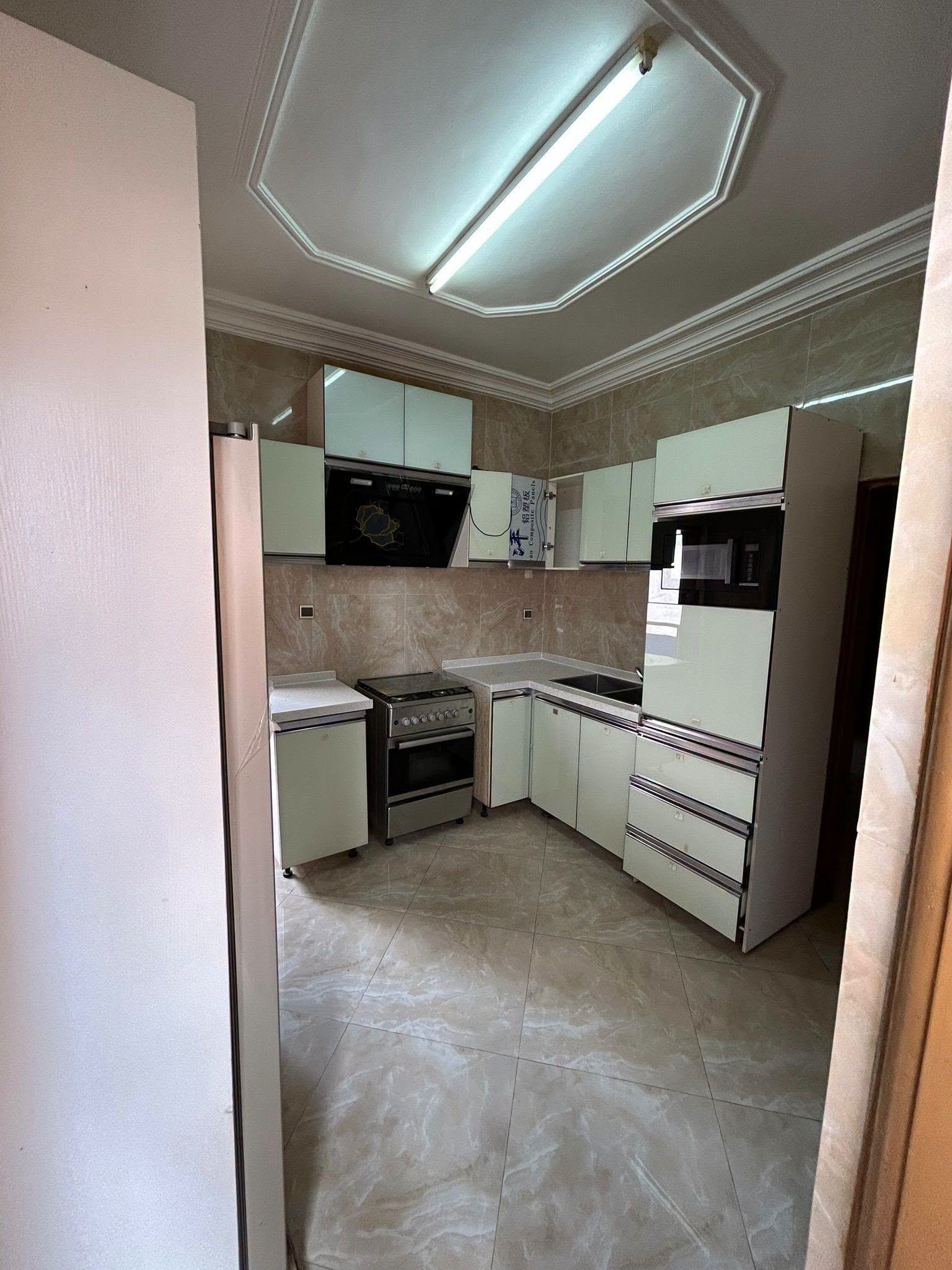 Appartements de 2 et 3 chambres à louer à Missèbo Cotonou 10 Appartements de 2 et 3 chambres à louer à Missèbo Cotonou 10