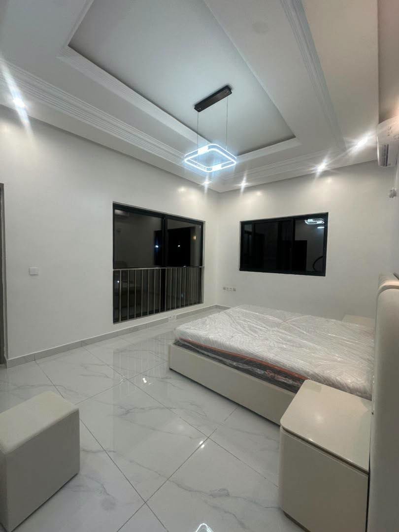 Belles villas luxueuses en location à Fidjrossè Cotonou &è