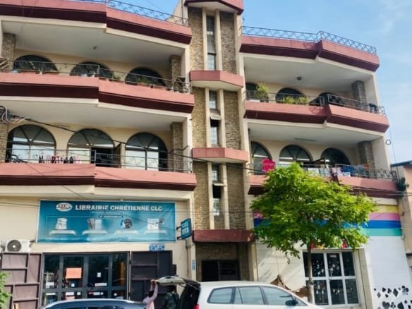 Immeuble de rapport à vendre à Missèbo