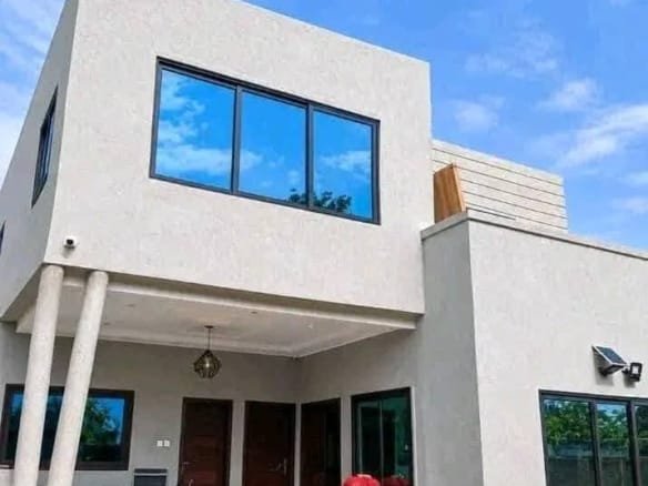 Villa R+1 de 5 chambres autonomes avec titre foncier à vendre à Hêvié