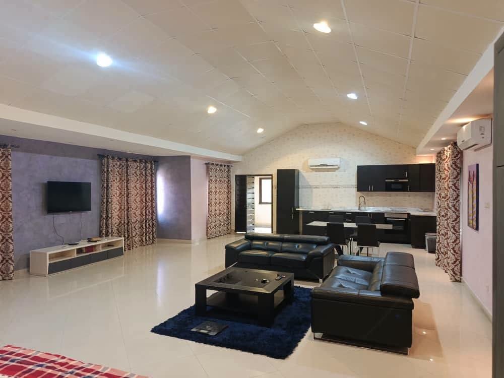 Villa meublée 4 chambres à louer à Akpakpa Zone des Ambassades 15